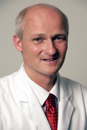 Chefarzt Privatdozent Dr. <b>Klaus Schmidt</b> - Dr-Klaus-Schmidt