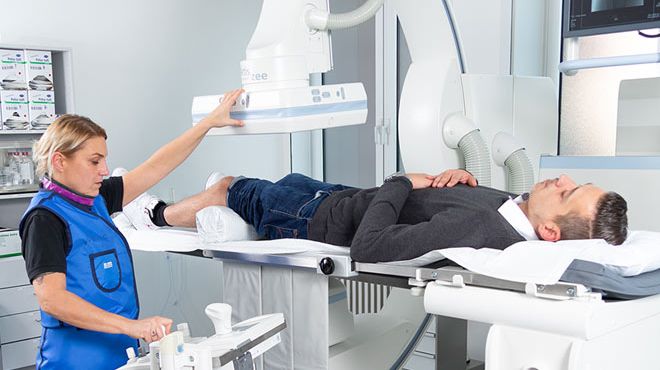 Radiologie, Starhlentherapie und Nuklearmedizin am St.-Josefs-Hospital - St. Lukas Klinikum