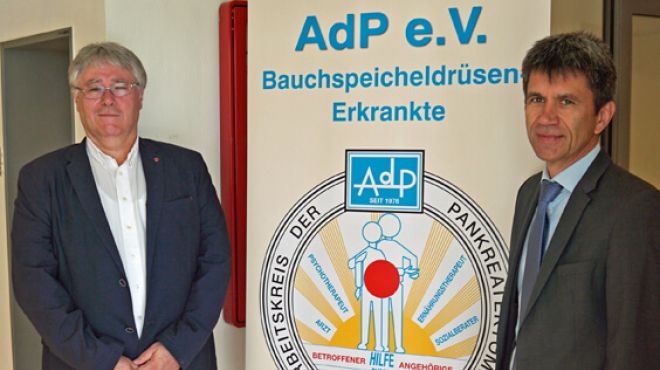 Selbsthilfegruppe AdP am St.-Josefs-Hospital mit Herrn Klas von der AdP und CA Prof. Dr. Heiner Wolters