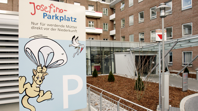 Josefino-Parkplatz - St.-Josefs-Hospital - St. Lukas Klinikum
